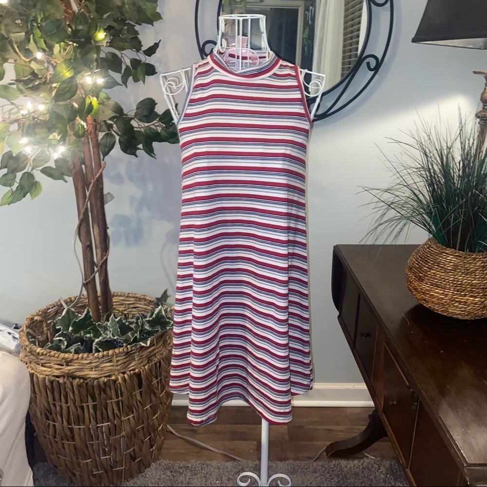 - Girls Americano dress‎ size 14/16